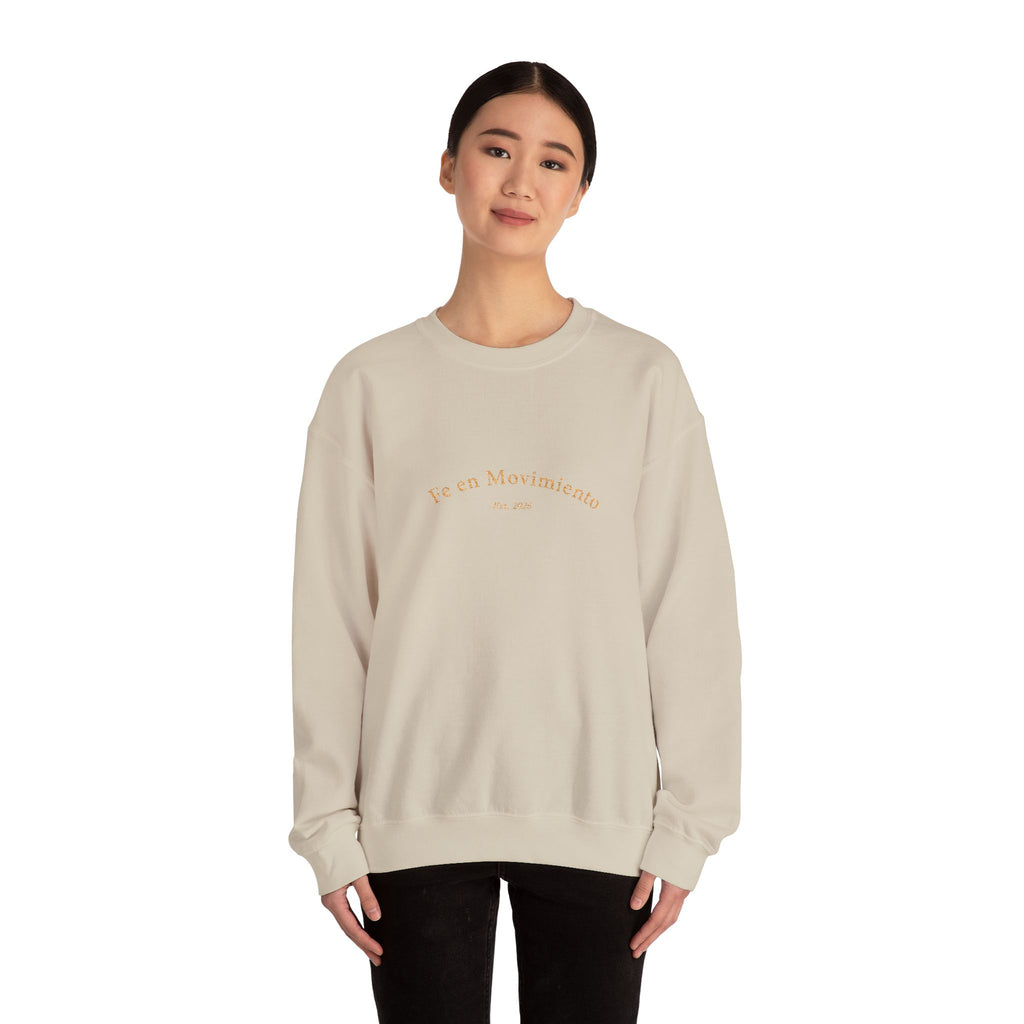 Fe en Movimiento Minimal Embroidered Crewneck Sweatshirt